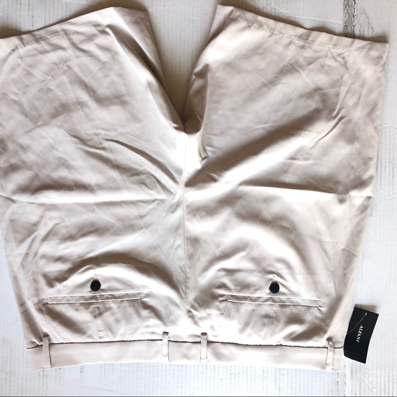 Alfani Mens Comfort Waist Water Repellent Dress Shorts, Stone Block, 38 - Picture 4 of 6